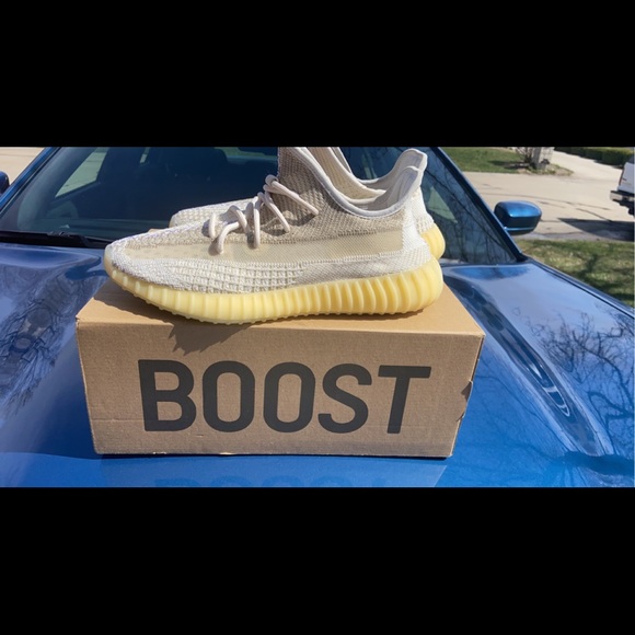 Yeezy 350 Natural main image 5